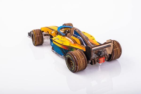 RacerV3_orange_blue 4